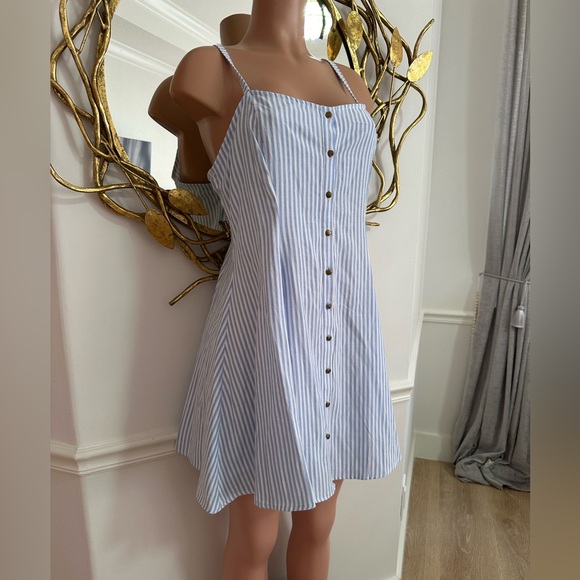 Aqua Dresses & Skirts - AQUA fit & flair dress
